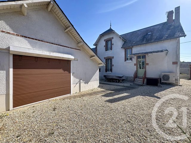 Maison &agrave; louer - 5 pi&egrave;ces - 101,74 m2 - Romorantin Lanthenay - 41 - CENTRE