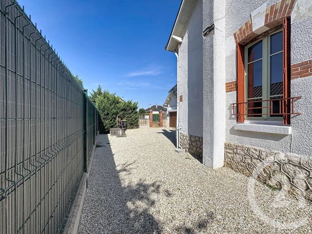 Maison &agrave; louer - 5 pi&egrave;ces - 101,74 m2 - Romorantin Lanthenay - 41 - CENTRE