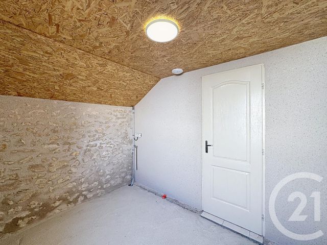Maison &agrave; louer - 3 pi&egrave;ces - 63 m2 - Selles Sur Cher - 41 - CENTRE