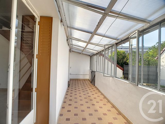 Maison &agrave; louer - 4 pi&egrave;ces - 81 m2 - Romorantin Lanthenay - 41 - CENTRE