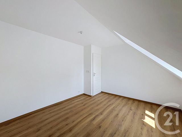 Appartement &agrave; louer - 4 pi&egrave;ces - 72,08 m2 - Romorantin Lanthenay - 41 - CENTRE