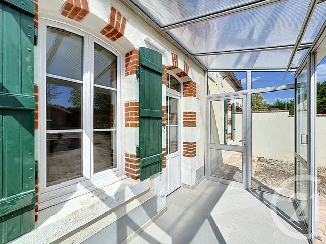 Maison &agrave; louer - 3 pi&egrave;ces - 43 m2 - Pruniers En Sologne - 41 - CENTRE