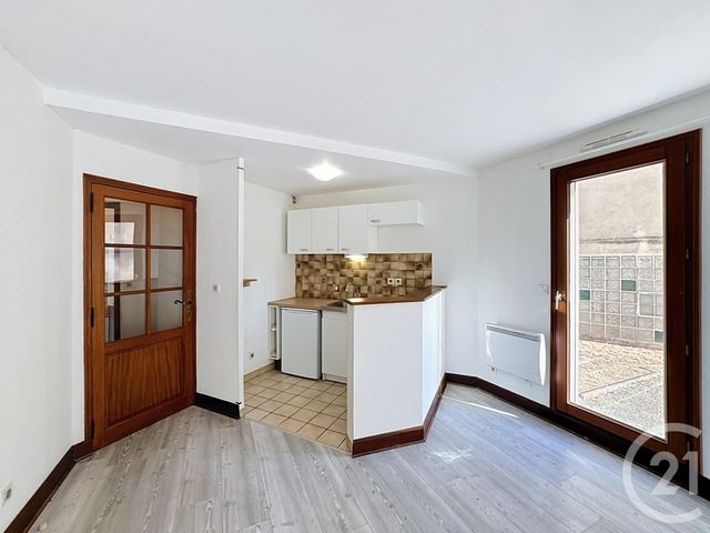 Appartement Studio &agrave; vendre - 1 pi&egrave;ce - 34,70 m2 - Romorantin Lanthenay - 41 - CENTRE