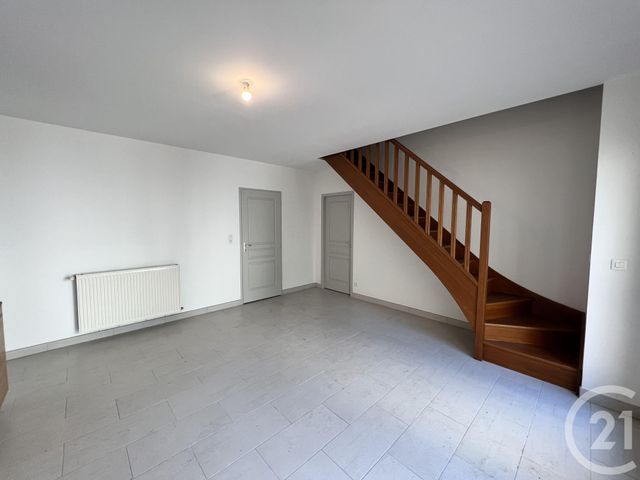 Maison &agrave; louer - 4 pi&egrave;ces - 126,60 m2 - Romorantin Lanthenay - 41 - CENTRE