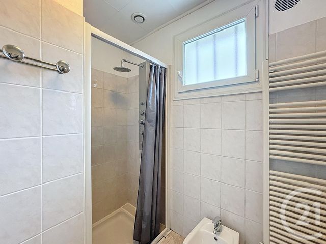 Maison &agrave; louer - 2 pi&egrave;ces - 62 m2 - Selles Sur Cher - 41 - CENTRE