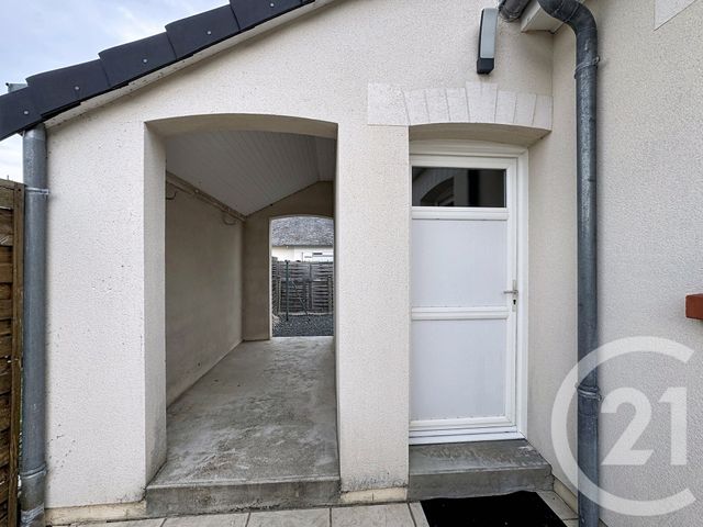 Maison &agrave; louer - 4 pi&egrave;ces - 89,23 m2 - Romorantin Lanthenay - 41 - CENTRE