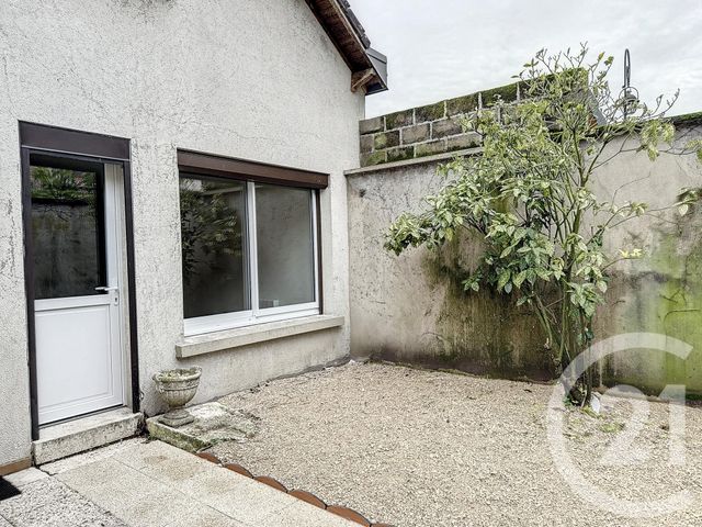 Appartement F3 &agrave; louer - 3 pi&egrave;ces - 58 m2 - Romorantin Lanthenay - 41 - CENTRE