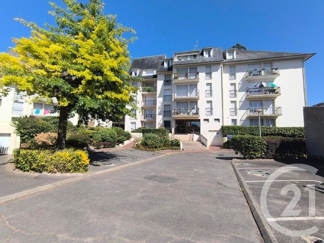 Appartement F3 &agrave; louer - 3 pi&egrave;ces - 82 m2 - Romorantin Lanthenay - 41 - CENTRE
