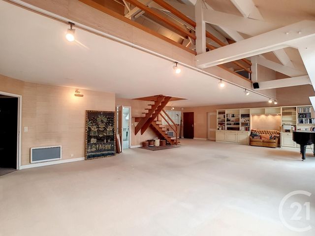 Appartement Duplex à vendre - 8 pièces - 275 m2 - Salbris - 41 - CENTRE