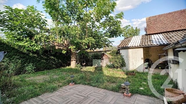 Maison à vendre - 8 pièces - 230 m2 - SELLES ST DENIS - 41 - CENTRE Maison à vendre - 8 pièces - 230 m2 - SELLES ST DENIS - 41 - CENTRE