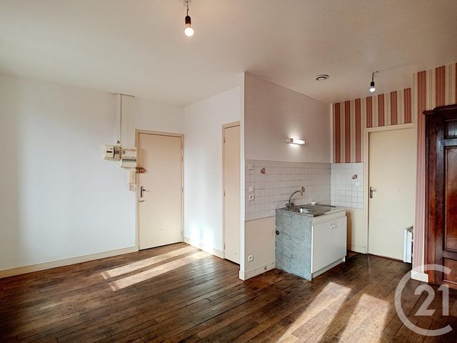 Appartement F2 à louer - 2 pièces - 33 m2 - SALBRIS - 41 - CENTRE Appartement F2 à louer - 2 pièces - 33 m2 - SALBRIS - 41 - CENTRE