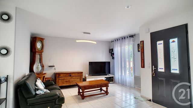Maison à vendre - 5 pièces - 96,15 m2 - SELLES ST DENIS - 41 - CENTRE Maison à vendre - 5 pièces - 96,15 m2 - SELLES ST DENIS - 41 - CENTRE