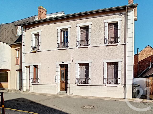 Studio à louer - 1 pièce - 18 m2 - SALBRIS - 41 - CENTRE Studio à louer - 1 pièce - 18 m2 - SALBRIS - 41 - CENTRE