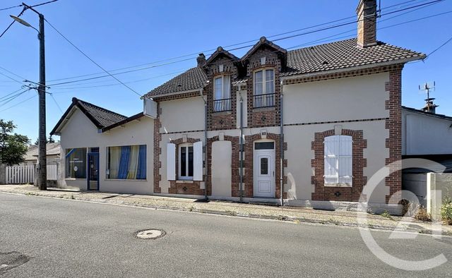 Maison &agrave; vendre - 7 pi&egrave;ces - 195 m2 - Salbris - 41 - CENTRE