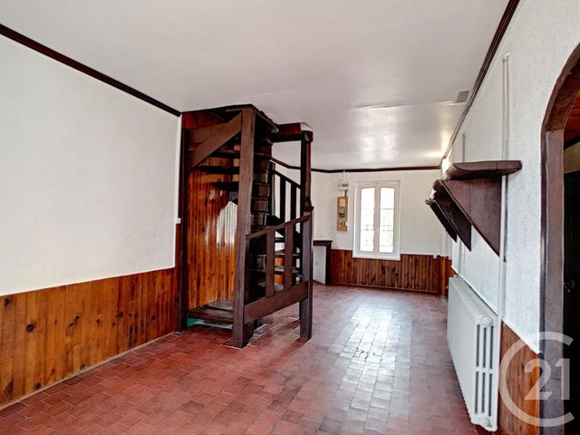 Maison à vendre - 5 pièces - 108,07 m2 - Salbris - 41 - CENTRE