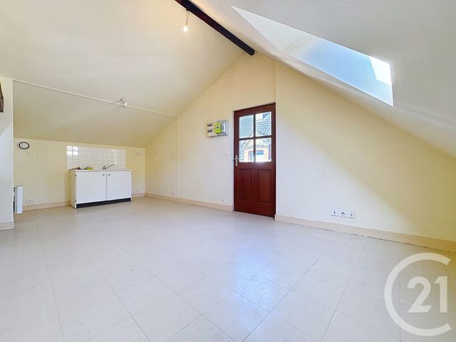 Appartement à vendre - 2 pièces - 26,40 m2 - Salbris - 41 - CENTRE