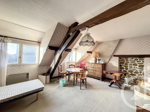 Maison à vendre - 4 pièces - 233,70 m2 - Selles St Denis - 41 - CENTRE