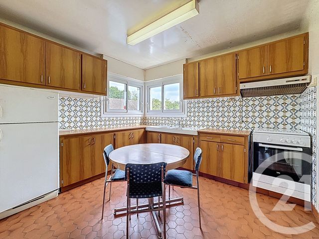 Maison à vendre - 4 pièces - 93,20 m2 - Selles St Denis - 41 - CENTRE