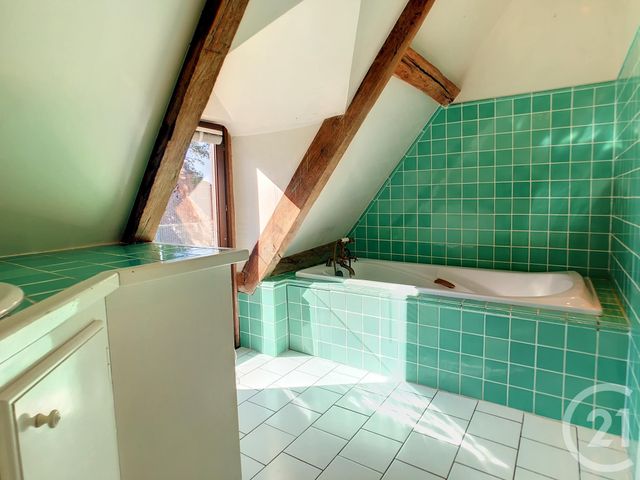 Maison à louer - 4 pièces - 115 m2 - Nancay - 18 - CENTRE