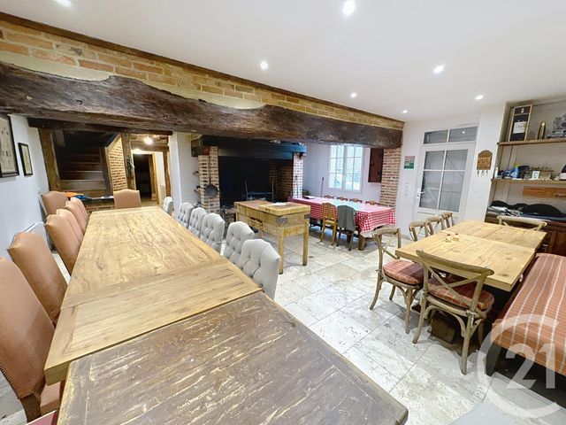 Maison à vendre - 15 pièces - 235 m2 - 41 - CENTRE