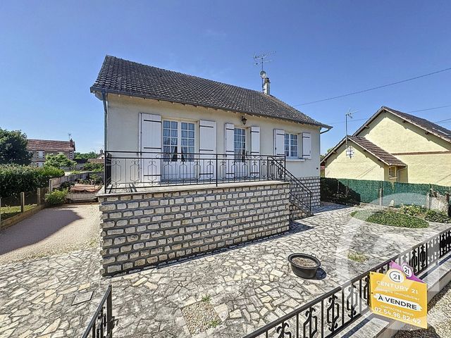 Maison à vendre - 3 pièces - 85,70 m2 - Salbris - 41 - CENTRE