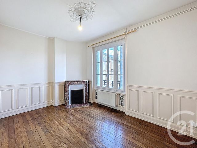 Appartement F3 à louer - 3 pièces - 59 m2 - Salbris - 41 - CENTRE