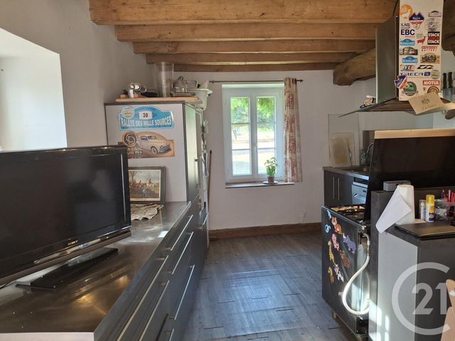 Maison à vendre - 12 pièces - 324,50 m2 - Ste Thorette - 18 - CENTRE