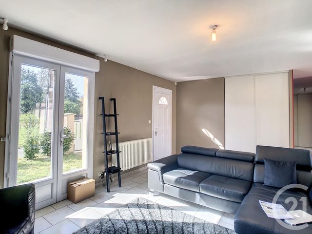 Maison &agrave; louer - 5 pi&egrave;ces - 105 m2 - Salbris - 41 - CENTRE