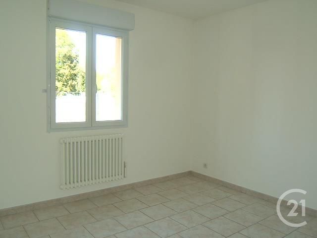 Maison &agrave; louer - 5 pi&egrave;ces - 105 m2 - Salbris - 41 - CENTRE