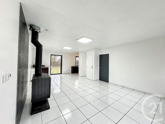 Maison &agrave; louer - 3 pi&egrave;ces - 86,20 m2 - Marcilly En Gault - 41 - CENTRE