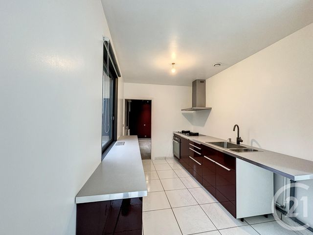 Maison &agrave; louer - 3 pi&egrave;ces - 86,20 m2 - Marcilly En Gault - 41 - CENTRE