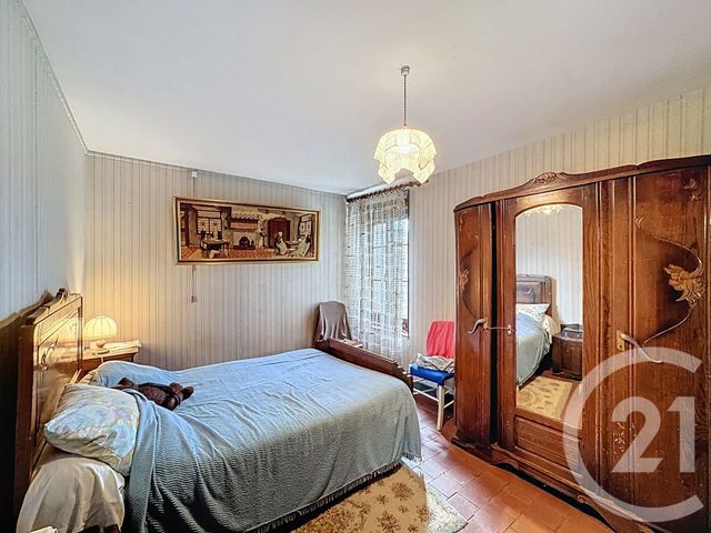 Maison &agrave; vendre - 3 pi&egrave;ces - 82 m2 - Neuvy Sur Barangeon - 18 - CENTRE