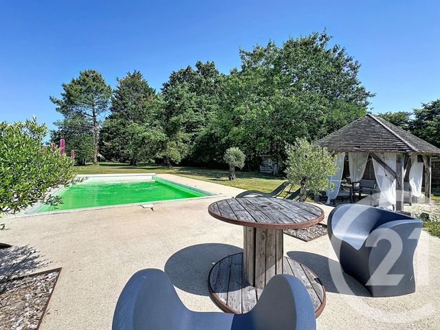 Maison &agrave; vendre - 7 pi&egrave;ces - 274 m2 - Neuvy Sur Barangeon - 18 - CENTRE