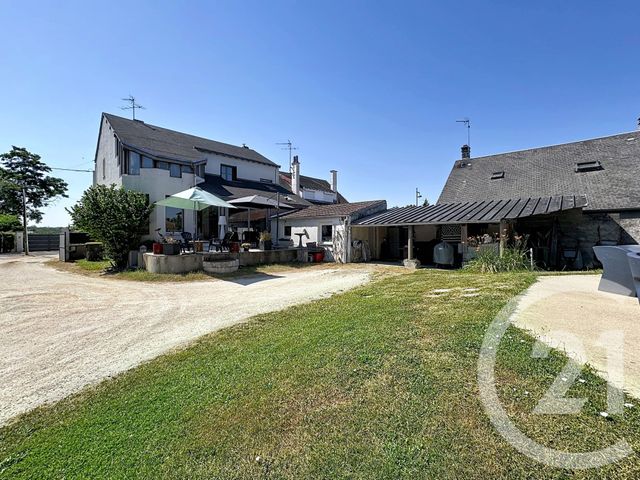 Maison &agrave; vendre - 7 pi&egrave;ces - 274 m2 - Neuvy Sur Barangeon - 18 - CENTRE