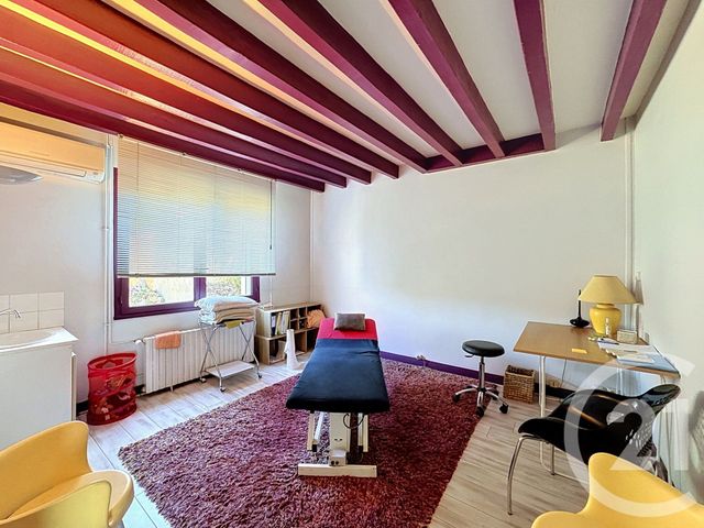 Maison &agrave; vendre - 7 pi&egrave;ces - 274 m2 - Neuvy Sur Barangeon - 18 - CENTRE