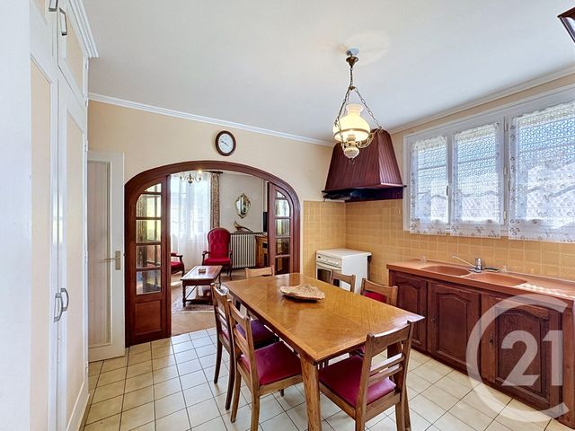 Maison &agrave; vendre - 5 pi&egrave;ces - 115,80 m2 - Selles St Denis - 41 - CENTRE