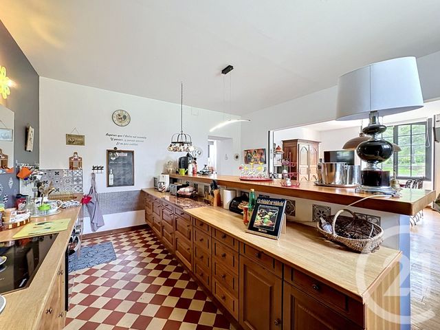 Appartement &agrave; vendre - 8 pi&egrave;ces - 223 m2 - Salbris - 41 - CENTRE