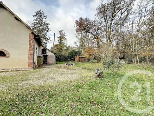 Maison &agrave; louer - 4 pi&egrave;ces - 118,52 m2 - Nancay - 18 - CENTRE