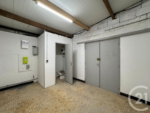Maison &agrave; louer - 4 pi&egrave;ces - 100 m2 - Salbris - 41 - CENTRE