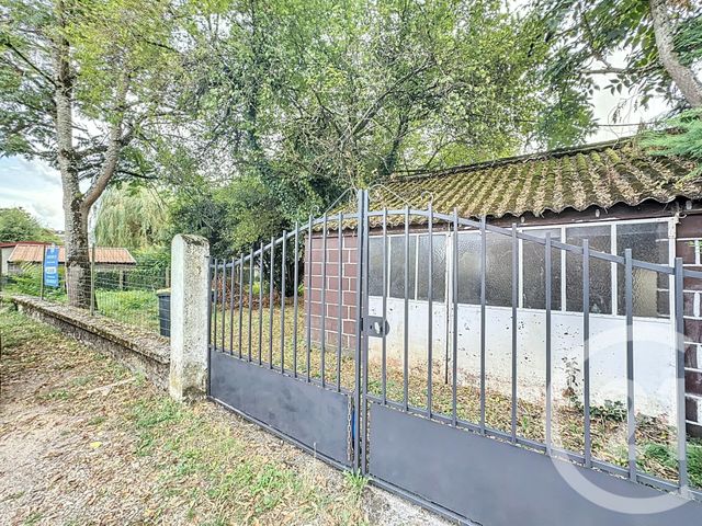Maison &agrave; louer - 5 pi&egrave;ces - 75 m2 - Salbris - 41 - CENTRE