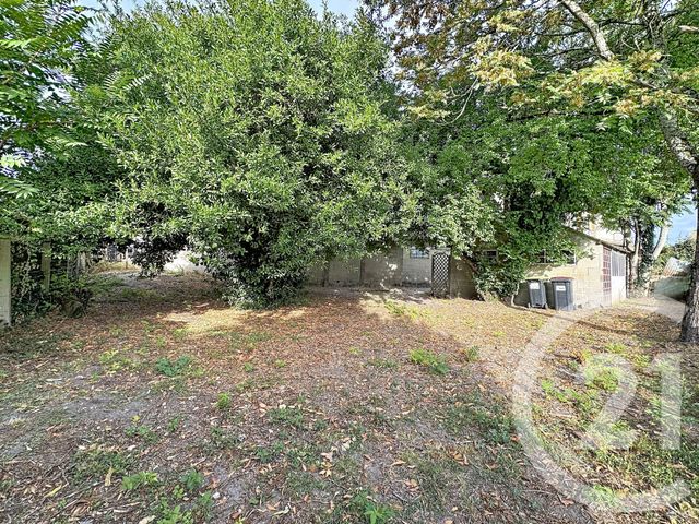 Maison &agrave; louer - 5 pi&egrave;ces - 75 m2 - Salbris - 41 - CENTRE