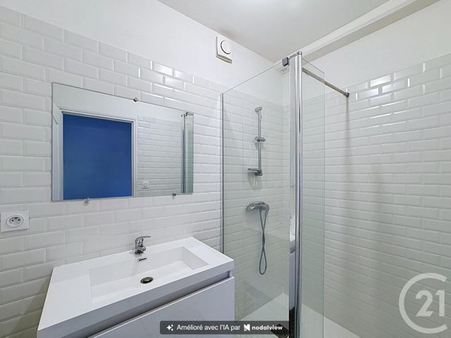 Appartement Duplex &agrave; louer - 4 pi&egrave;ces - 119 m2 - Salbris - 41 - CENTRE