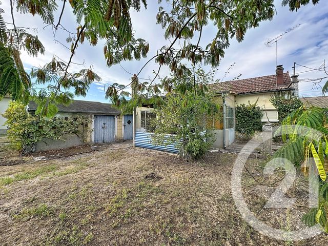 Maison &agrave; vendre - 4 pi&egrave;ces - 81,50 m2 - Salbris - 41 - CENTRE