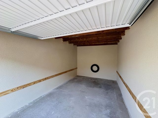 Parking &agrave; louer - 12,28 m2 - Salbris - 41 - CENTRE