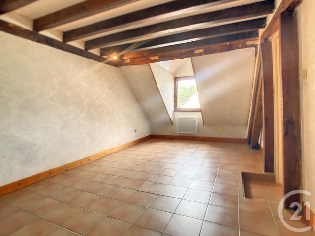 Maison &agrave; louer - 3 pi&egrave;ces - 52 m2 - Pierrefitte Sur Sauldre - 41 - CENTRE