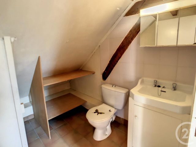 Maison &agrave; louer - 3 pi&egrave;ces - 52 m2 - Pierrefitte Sur Sauldre - 41 - CENTRE