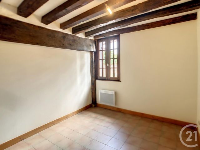 Maison &agrave; louer - 3 pi&egrave;ces - 52 m2 - Pierrefitte Sur Sauldre - 41 - CENTRE
