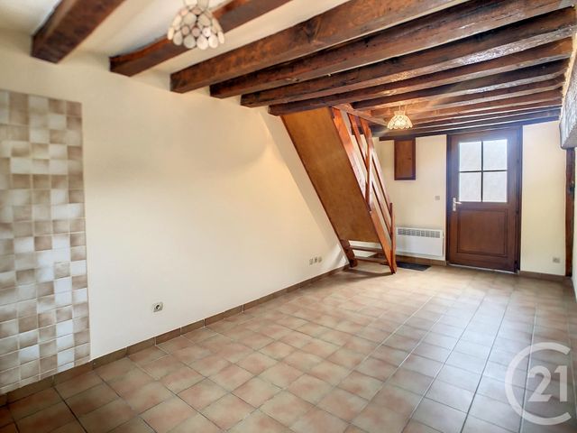 Maison &agrave; louer - 3 pi&egrave;ces - 52 m2 - Pierrefitte Sur Sauldre - 41 - CENTRE
