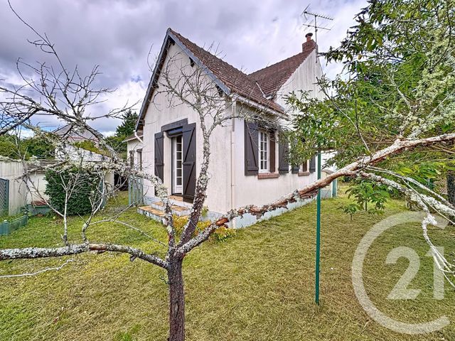 Maison à vendre - 6 pièces - 125 m2 - Nouan Le Fuzelier - 41 - CENTRE