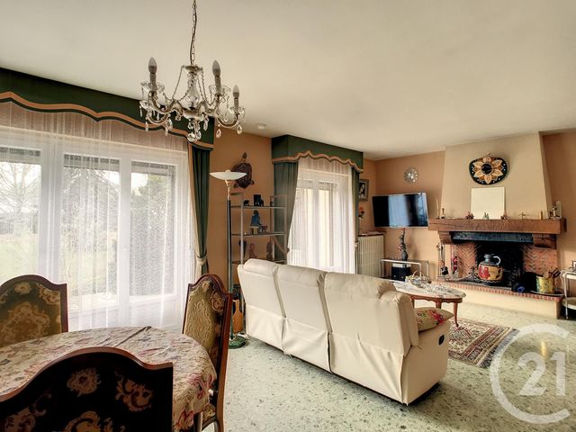 Maison &agrave; vendre - 5 pi&egrave;ces - 110,23 m2 - Brinon Sur Sauldre - 18 - CENTRE